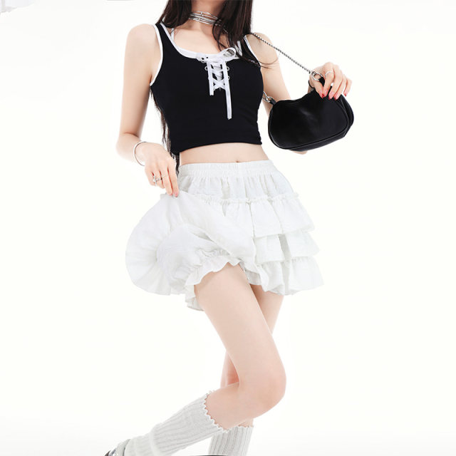KRO French pure desire cake short skirt spring and summer 2024 season new loose waist thin wrinkles skirt panton skirt
