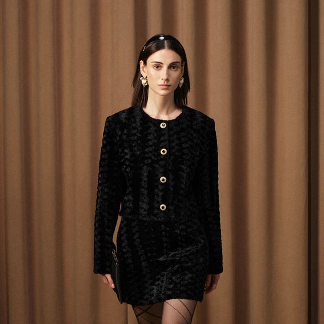 DIANA VEVINA new winter corrugated curly acetate velvet small fragrance style short jacket set
