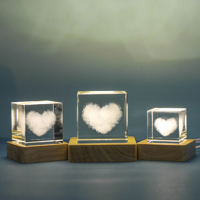 Moon Crystal Desktop Ornament Night Light Couple Best Friend Birthday Gift Girl Girl Girlfriend High-end Niche