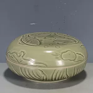 最安価格 中国文物 古瓷 収集家の放出品 宋代青瓷粉盒 宋