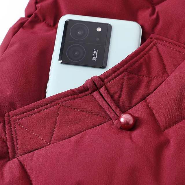 
New grandma's winter cotton-padded jacket, warm and velvet cotton-padded jacket for the elderly, embroidered old lady's thickened cotton-padded jacket, winter coat