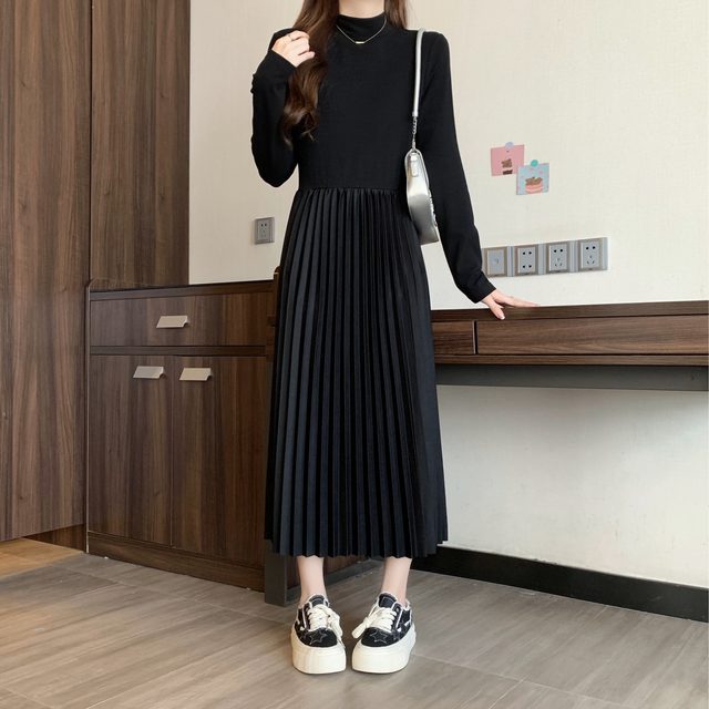 
Plus size autumn and winter 2025 new style plus velvet and thickened high-end long pleated skirt with bottoming dress and coat