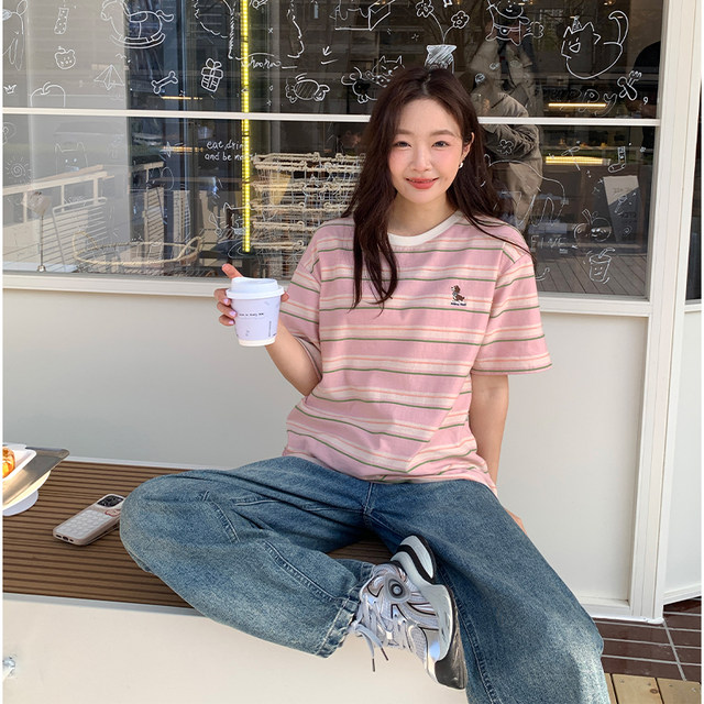 Yoe short-sleeved T-shirt women's top pink summer new round neck loose striped niche puppy embroidery large version of women's clothing
