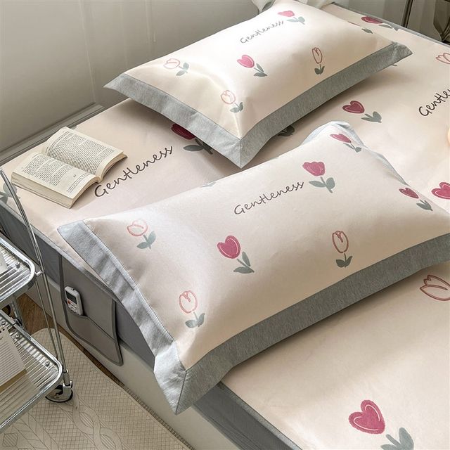 
Category A maternal and infant grade summer small fresh ice silk mat three-piece set air-conditioned soft mat bed sheet washable and foldable