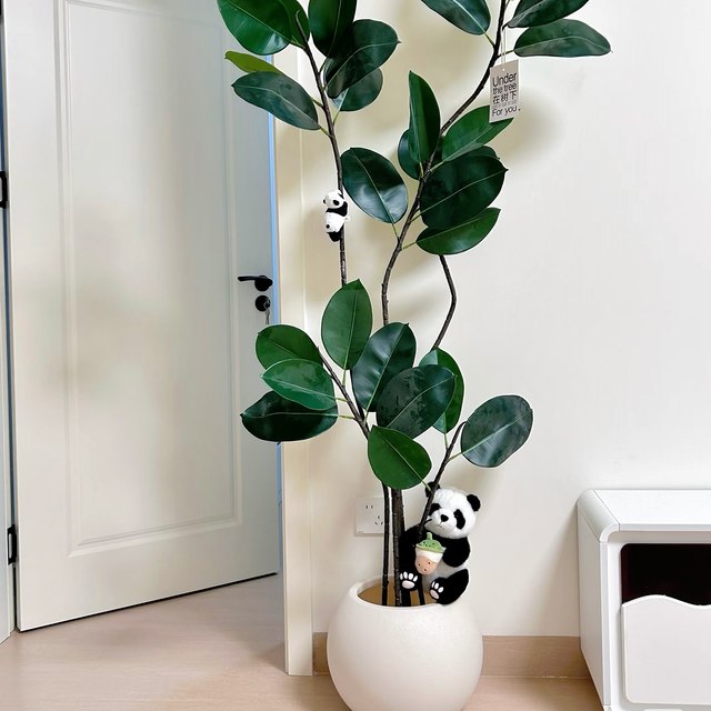 
Panda clip doll pendant wealth transfer bamboo diamond tree climbing tree green plant small doll home decoration pendant