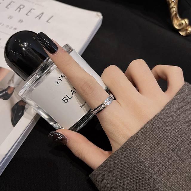 Gypsophila ring female niche design couple ring full diamond titanium steel ring female ins trend cold style ring