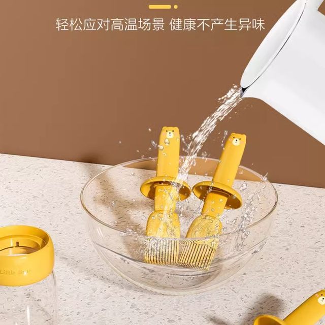 Silicone oil brush food -grade bottle household high temperature resistant glass kitchen artifact baking grill brush covered all -in -one oil bottle
