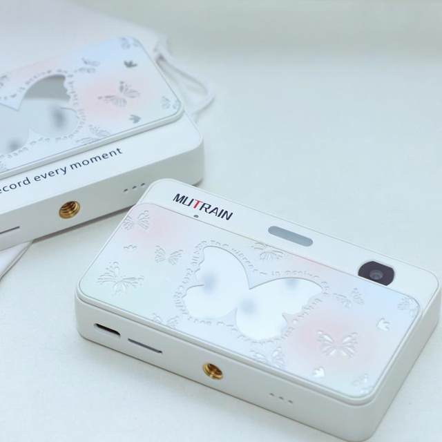 Mutrain digital camera X10 student party ccd high definition vlog travel card machine campus cartoon girl