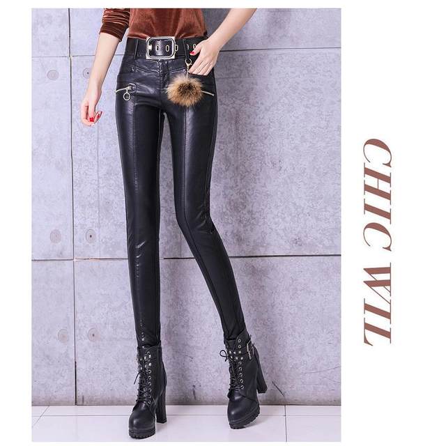 Belove pants female wearing velvet thickened PU leather pants 2024 autumn and winter new black high -waisted tight pencil trousers