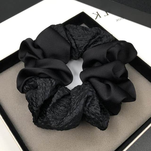 New Year's large large intestine hair band for women 2024 new headwear black high-end high-end sense hair rope tied with flower headband for women