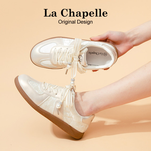 La Chapelle's training shoes for women 2025 autumn and winter new soft-soled versatile breathable national style casual plus velvet small white sneakers