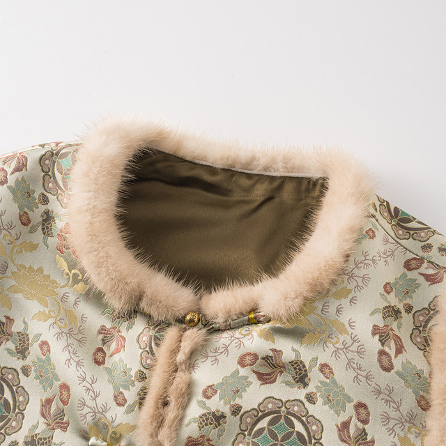 Liangxizi new Chinese style Chinese style mulberry silk silk cotton jacket vest women's fur collar short buckle horse clip
