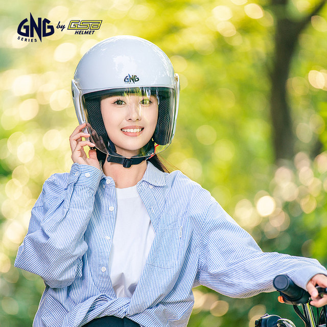 Electric Motorcycle Helmet photo