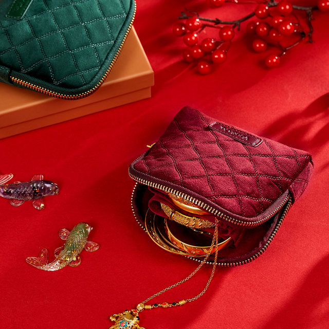 Weiyichen high-end velvet portable gold necklace and ring storage bag, a perfect choice for birthday gifts