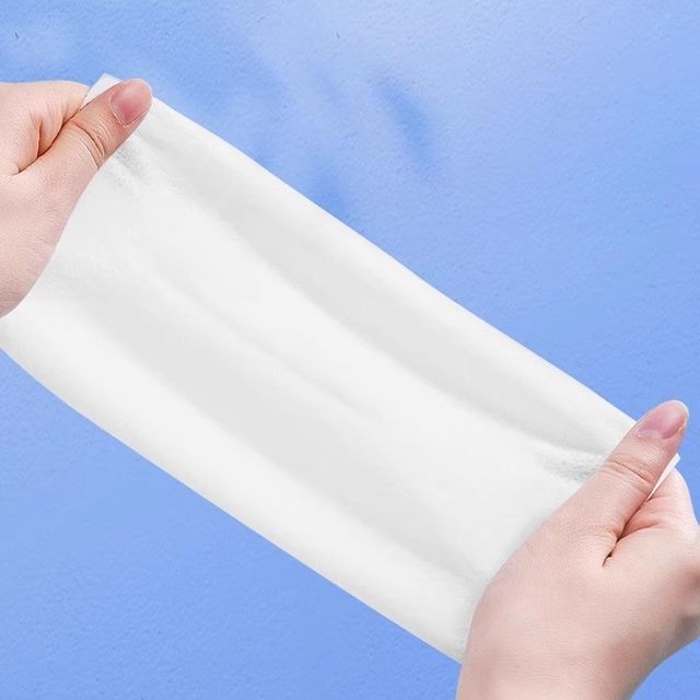 80 large pack of wet wipes for newborn baby hand and mouth special wipes for wiping face and washing face for mothers, infants and young children at home