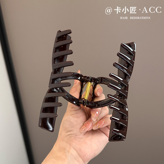 Zhao Lusi's same simple bow-knot grab clip for women, 2025 new style shark clip, hair clip for back of head