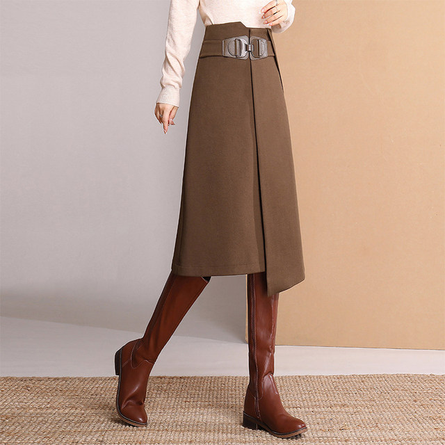 White Deer irregular skirt, skirt 2024 Winter high waist retro, A -line skirt, commute mid -length skirt
