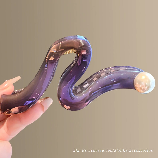 
Simple Geometric Wave Pearl Clip Women's 2025 New Back Head Hair Clip Shark Clip Large Hair Clip Hair Accessory