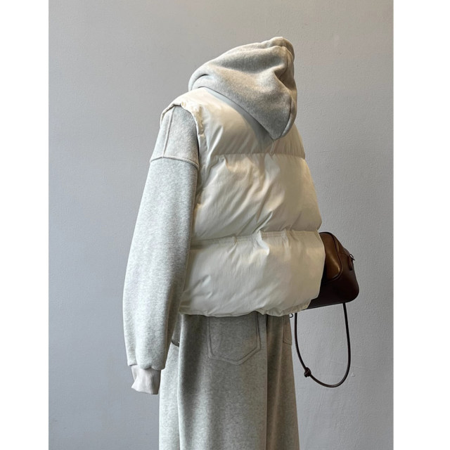 Collarless down cotton short vest for women 2024 autumn and winter new loose and fashionable high-end bread suit warm cotton suit