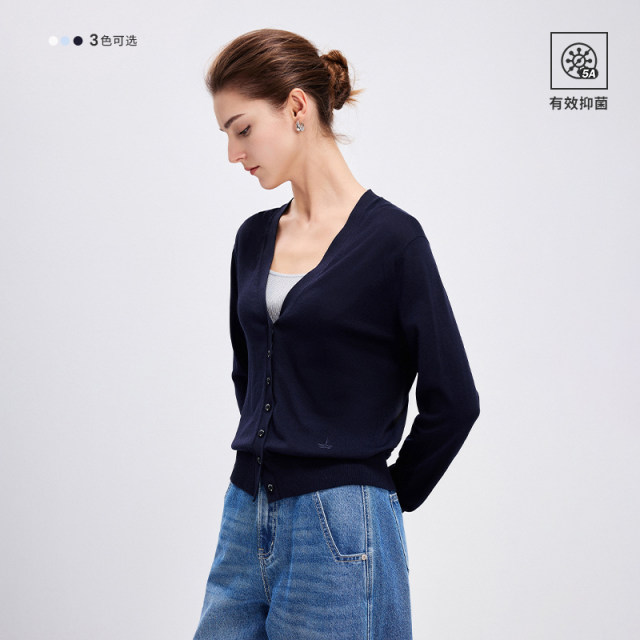 Navigare Italian small sailboat loose V-neck sweater for women 25 early spring new antibacterial commuter knitted cardigan