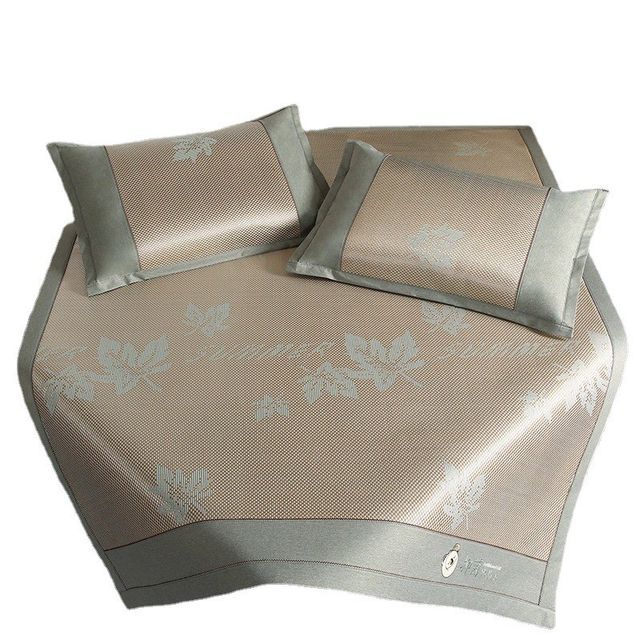 Maternal and infant-grade ice rattan mat, summer ice silk mat, three-piece set for sleeping naked, washable folding mat, summer air-conditioned soft mat