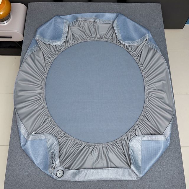 
Summer three-piece ice silk mat set, washable and machine washable, summer soft mat sheets, fitted sheets 2024 new maternal and child grade