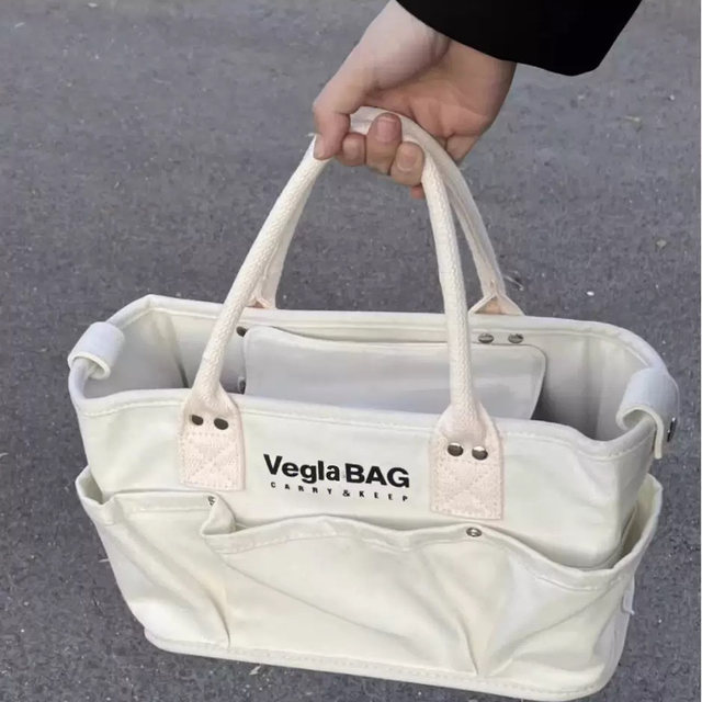 Mummy bag, mother and baby bag, lightweight portable shoulder bag, large-capacity mother bag, crossbody women's waterproof tote bag when going out