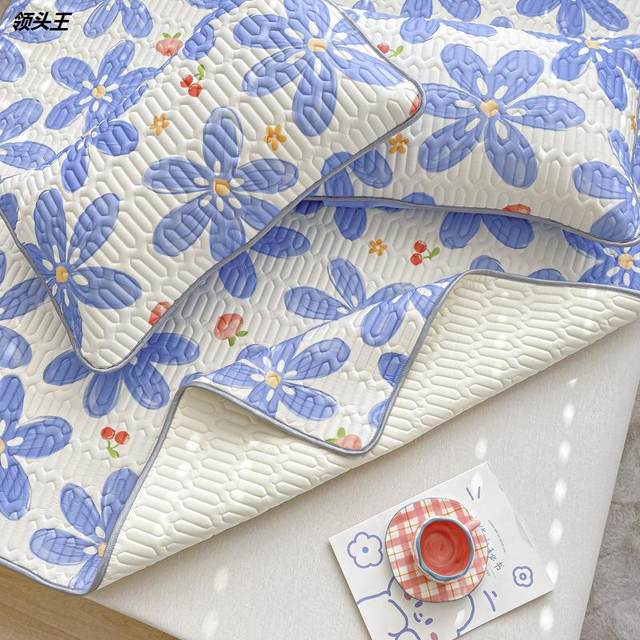 Summer Category A maternal and infant grade cartoon three-piece breathable ice silk mat washable air-conditioned soft mat