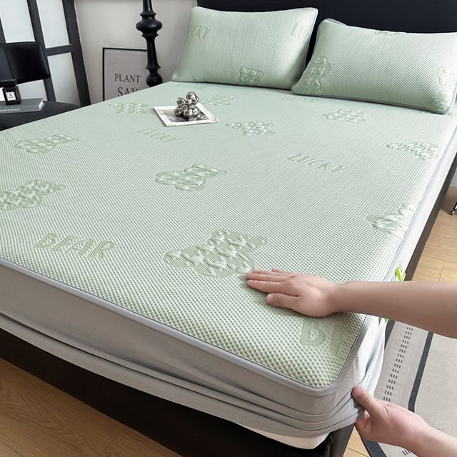 
2025 New Bingdou Dou Cool P Mat A Category Maternal and Infant Grade Summer Super Cool Feeling Sheet Type Air Conditioned Soft Mat Three-piece Set
