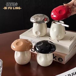 Ceramic ashtray, creative personality, trendy household mushroom storage ornament, cigarette dish with cover, anti-fly ash, coffee restaurant