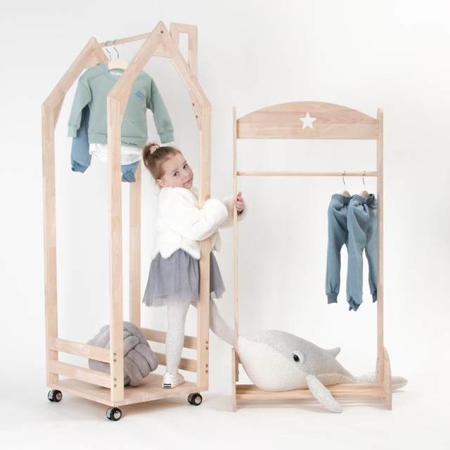 
Bolin Nordic style children's room decoration solid wood floor-standing star clothes hanger children's clothing mother and baby store shooting props