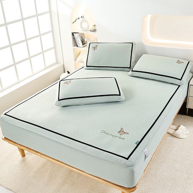 
2025 new type A maternal and infant grade cooling mat three-piece set S Bingdoudou mat can be machine washed