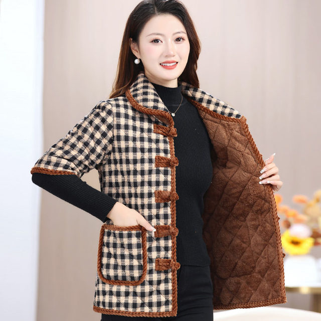 Short-sleeved cotton coat and velvet vest for women, autumn and winter outer wear, mother's wear, half-sleeved cotton jacket, middle-aged and elderly grandmother's vest jacket