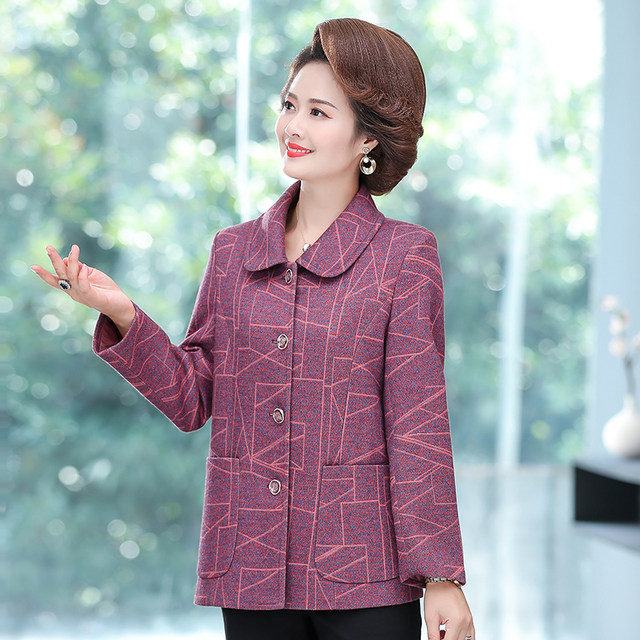 Middle-aged and elderly spring jacket for women 50 years old 60 mothers wear spring and autumn fashionable short jacket grandma winter top