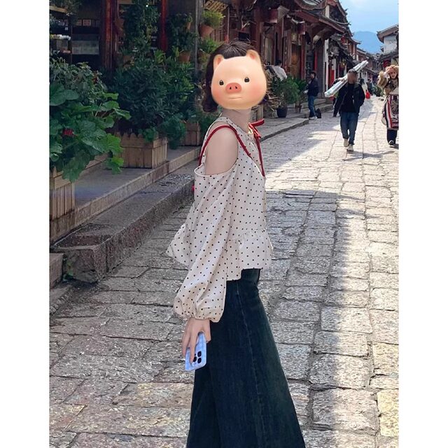 French sweet bow polka dot long-sleeved shirt for women in summer design niche loose doll shirt off-shoulder top

