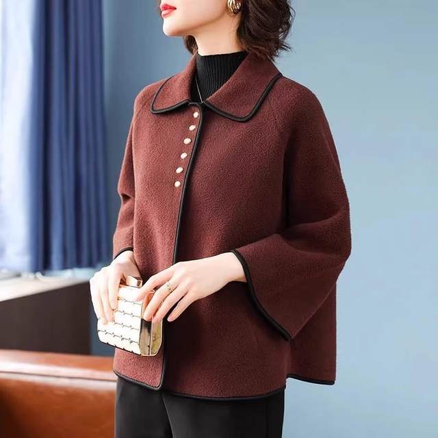 
Red Mother's Autumn Woolen Coat in the Year of the Zodiac 2025 New Middle-aged and Old Women's Spring and Autumn Woolen Coat Short Style