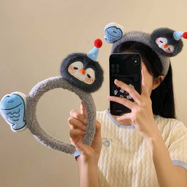 
Cute creative penguin fish plush headband for female cartoon cute hairpin hairpin for face washing and photo-pressing hair headband