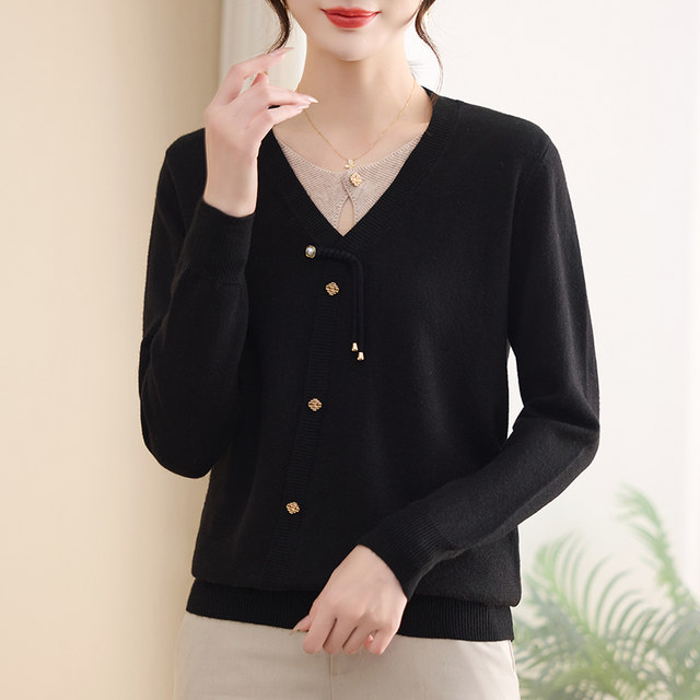 Mom's autumn suit, grandma's wedding banquet outfit, stylish knitted sweater, middle-aged and elderly spring and autumn top, bottoming sweater for women