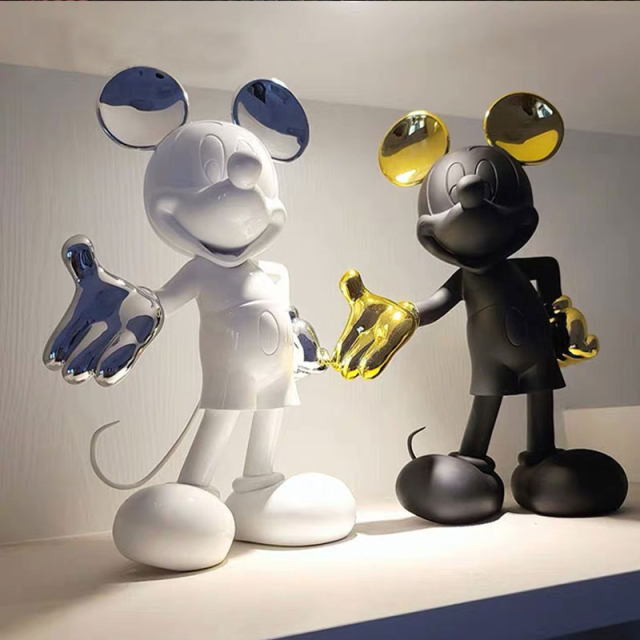 Mand kaws Mickey trendy dolls fashion store sculpture dolls trendy toy cartoon living room decorations