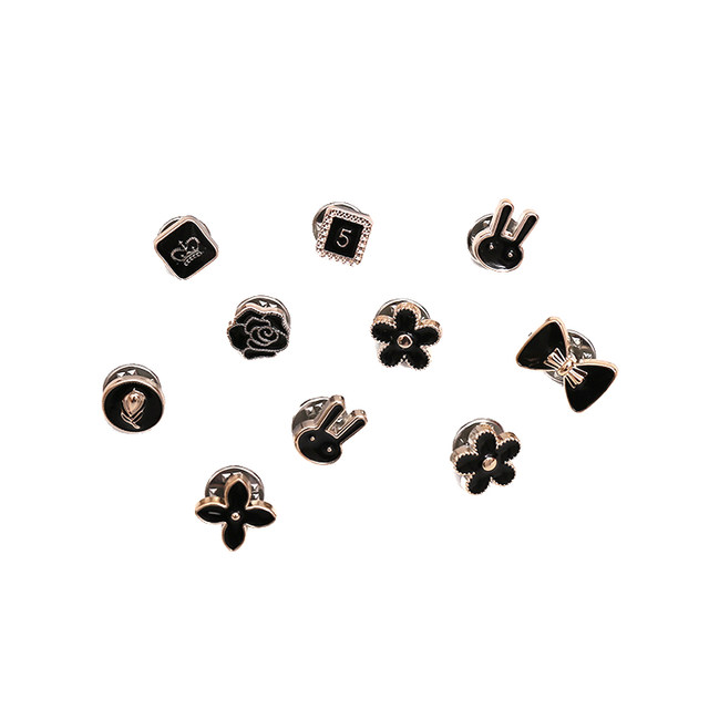 Collar anti-exposure button hidden buckle seam-free artifact invisible brooch women's pin to fix clothes corsage chest buckle pin