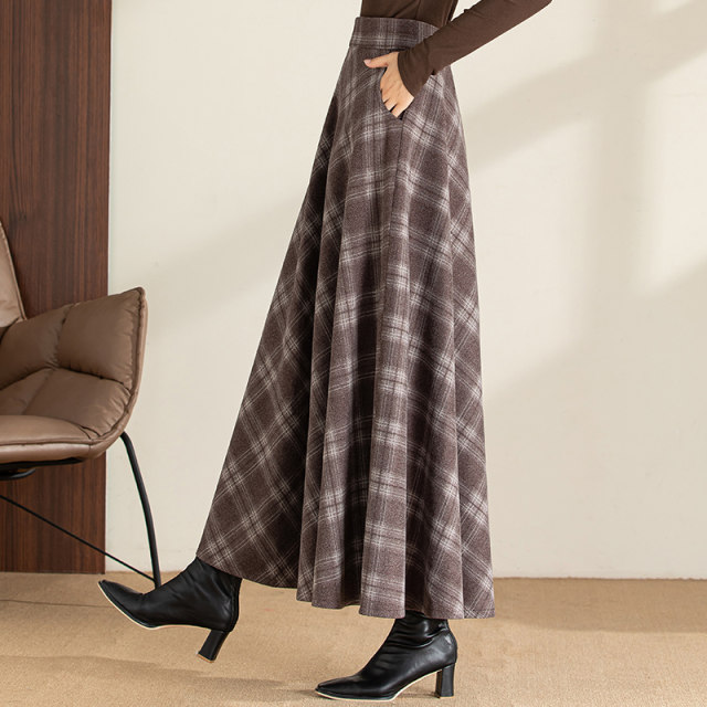 Woolen versatile long skirt in autumn and winter black big sway A-line skirt 2023 new umbrella skirt high waist slim skirt