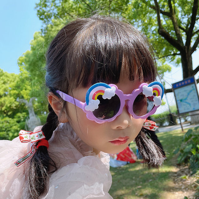 Children's sunglasses, fashionable and cute baby sunglasses for boys and girls, trendy rainbow glasses for cartoon little girls