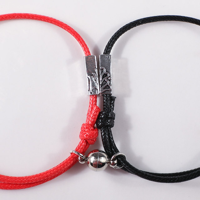 Japanese -style niche induction of iron -stone couple bracelets a pair of male and female magnetic suction bracelets
