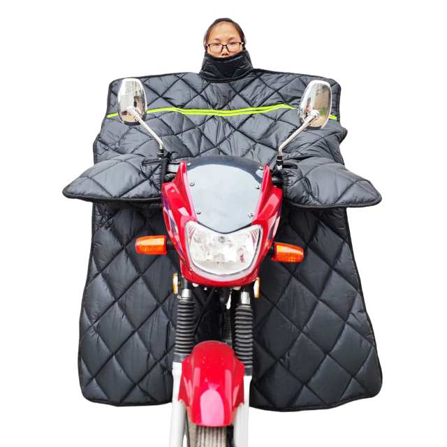 125 straddle motorcycle windshield quilt with velvet, thickening and waterproof in winter. 150 straddle type special windproof quilt in winter.