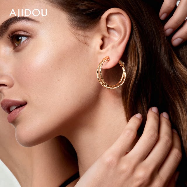 AJIDOU Ajidou Earrings Women's S925 Silver 2025 Hot Gold Earrings European and American Style Earrings Light Luxury Earrings