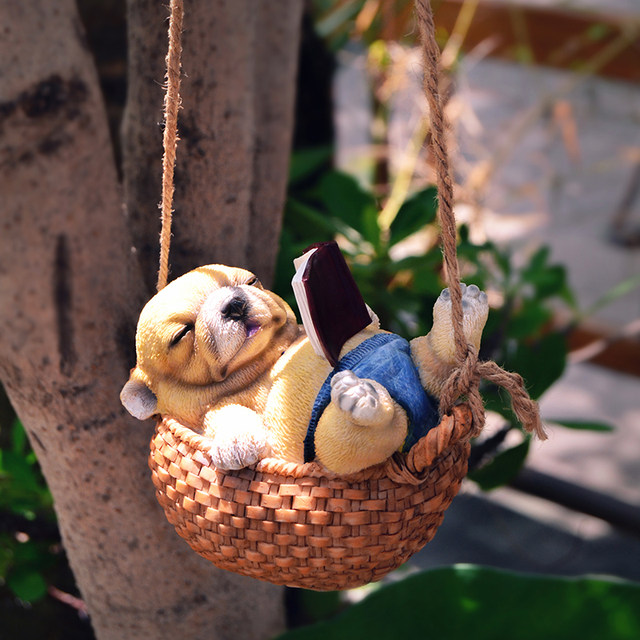 Original outdoor courtyard garden cartoon little monkey autumn thousands of decoration resin gardening landscape decoration tree pendant on the tree
