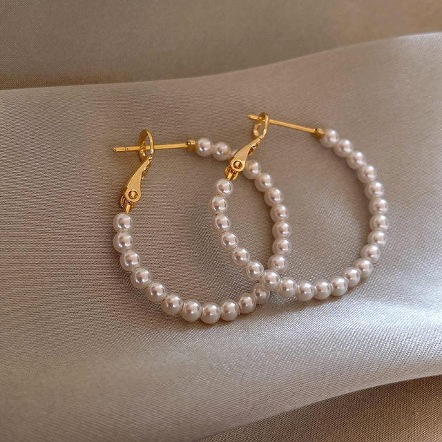 Gold Pearl Hoop Earrings Women's Autumn and Winter Earrings Temperament Earrings 2025 New Hot Style High-end Light Luxury Earrings