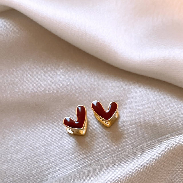 Red double-sided love earrings for women 2025 new style earrings, light luxury and high-end, unique earrings suitable for round faces