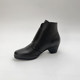 Cabinet Ya's women's boots thick heel genuine leather soft surface soft bottom layer cowhide Velcro mid-heeled boots comfortable short boots