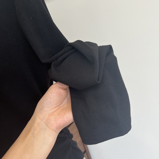 New spring and autumn mother's clothing fashionable round neck long-sleeved bottoming shirt tops for middle-aged and elderly women solid color simple inner wear